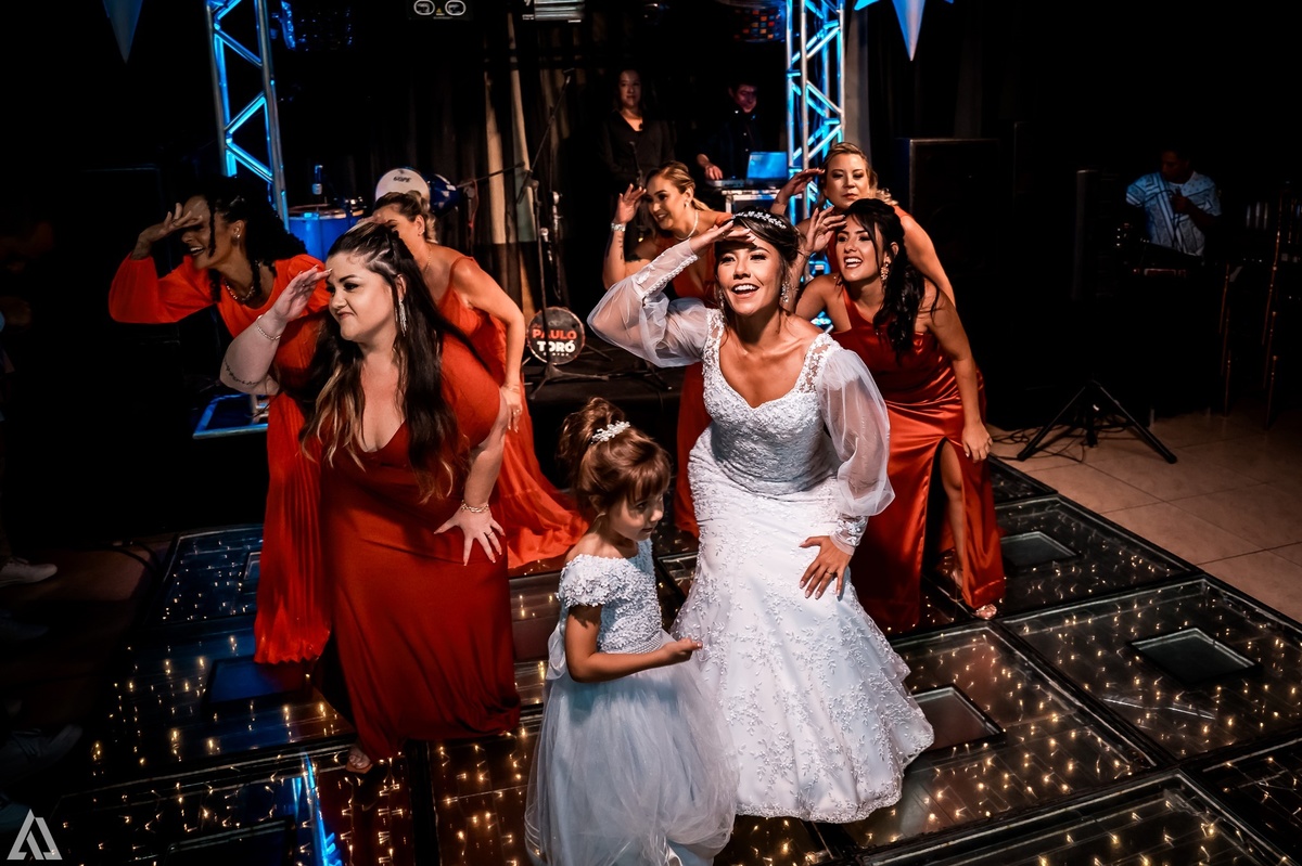 Wedding Casamento Buffet Making Off Decoração Cerimonialista Fotógrafo Vestido Noiva Noivo Camila Hoffmann Cerimonial Elimeire Assessoria de Evento Dani Vidal Vila Nova La Belle Maison Lena Buffet Casarão Penedo Diva Buffet Buquê Resende Penedo 