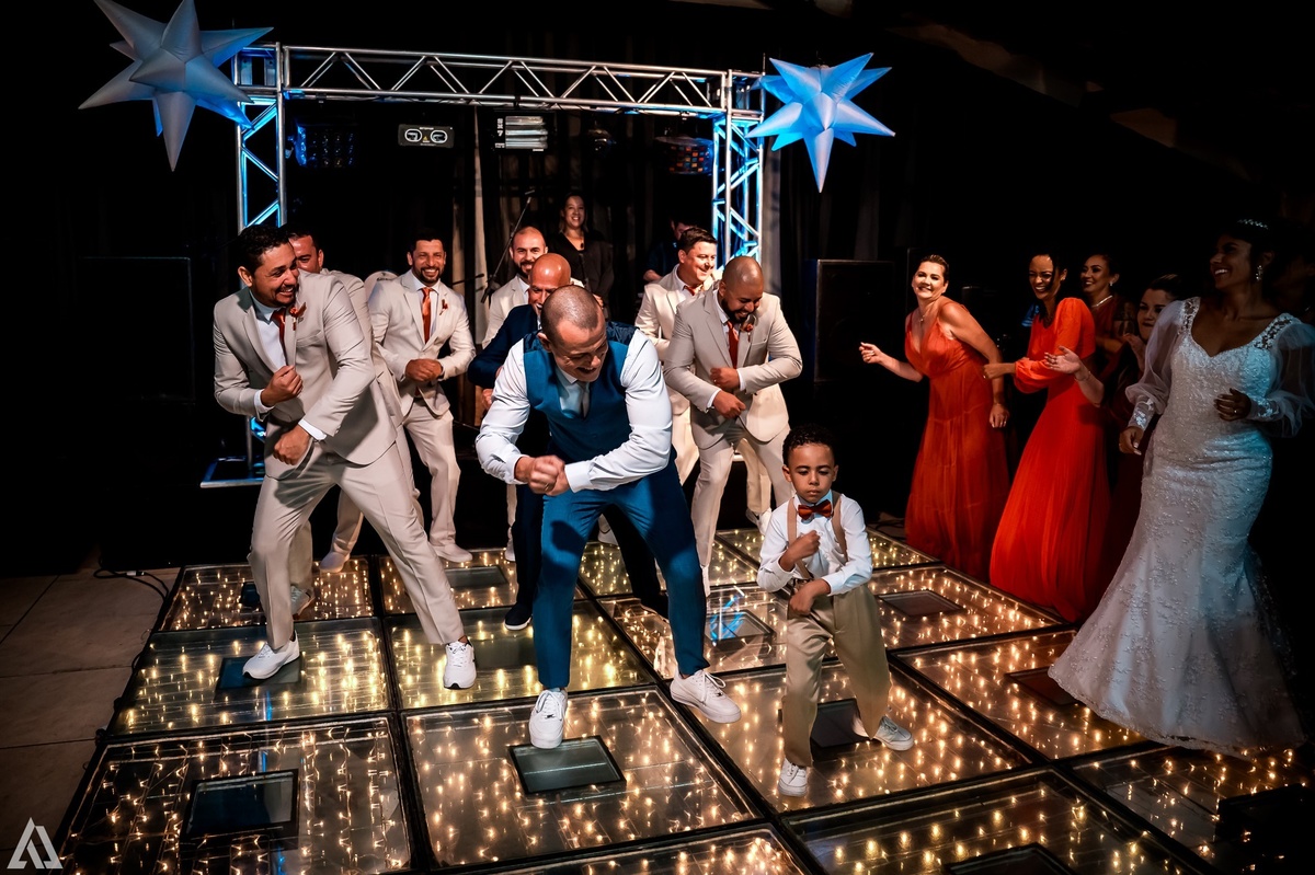 Wedding Casamento Buffet Making Off Decoração Cerimonialista Fotógrafo Vestido Noiva Noivo Camila Hoffmann Cerimonial Elimeire Assessoria de Evento Dani Vidal Vila Nova La Belle Maison Lena Buffet Casarão Penedo Diva Buffet Buquê Resende Penedo 