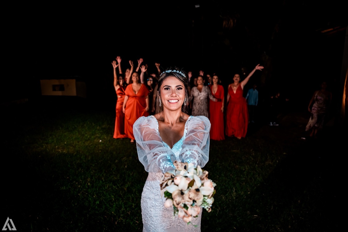 Wedding Casamento Buffet Making Off Decoração Cerimonialista Fotógrafo Vestido Noiva Noivo Camila Hoffmann Cerimonial Elimeire Assessoria de Evento Dani Vidal Vila Nova La Belle Maison Lena Buffet Casarão Penedo Diva Buffet Buquê Resende Penedo 