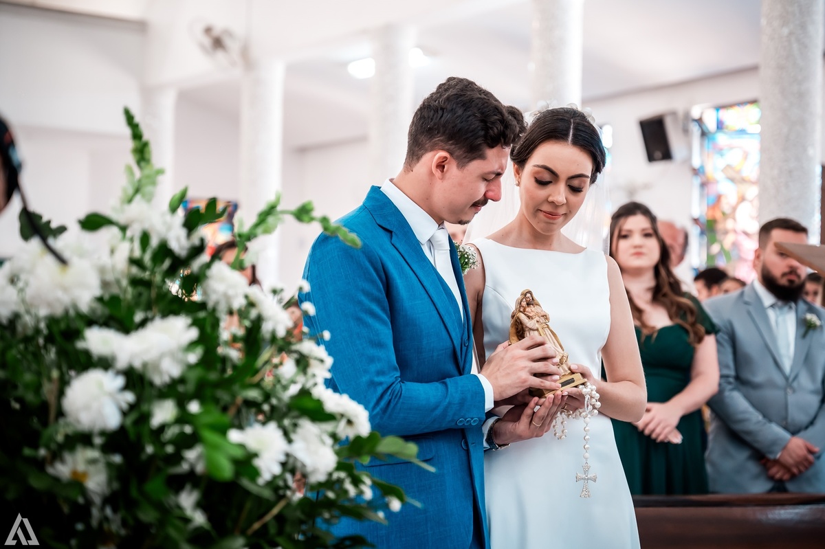 Wedding Casamento Buffet Making Off Decoração Cerimonialista Fotógrafo Vestido Noiva Noivo Camila Hoffmann Cerimonial Elimeire Assessoria de Evento Dani Vidal Vila Nova La Belle Maison Lena Buffet Casarão Penedo Diva Buffet Buquê Resende Penedo 