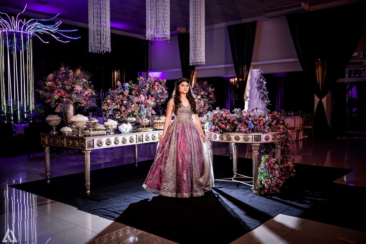 Ensaio Festa Book Teen Debutante 15 Anos Alex Jardim Fotografia Fotógrafo Makink Off Resende Itatiaia Penedo Porto Real Quatis Barra Mansa Volta Redonda Lena Buffet La Belle Maison Estela Dani Vidal Elimeire Laurino Camila Hoffmann Cerimonial Maquiadora