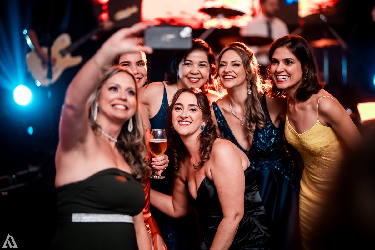 Ensaio Festa Book Teen Debutante 15 Anos Alex Jardim Fotografia Fotógrafo Makink Off Resende Itatiaia Penedo Porto Real Quatis Barra Mansa Volta Redonda Lena Buffet La Belle Maison Estela Dani Vidal Elimeire Laurino Camila Hoffmann Cerimonial Maquiadora