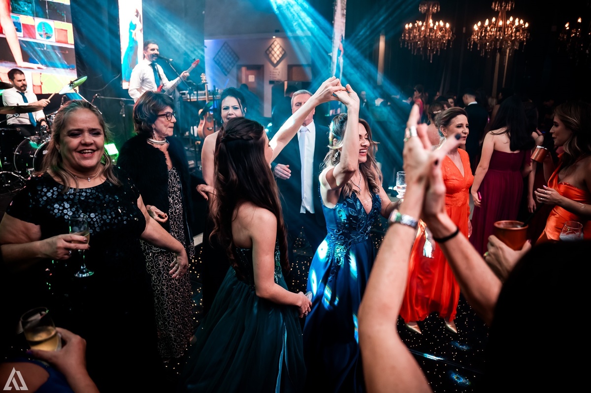 Ensaio Festa Book Teen Debutante 15 Anos Alex Jardim Fotografia Fotógrafo Makink Off Resende Itatiaia Penedo Porto Real Quatis Barra Mansa Volta Redonda Lena Buffet La Belle Maison Estela Dani Vidal Elimeire Laurino Camila Hoffmann Cerimonial Maquiadora