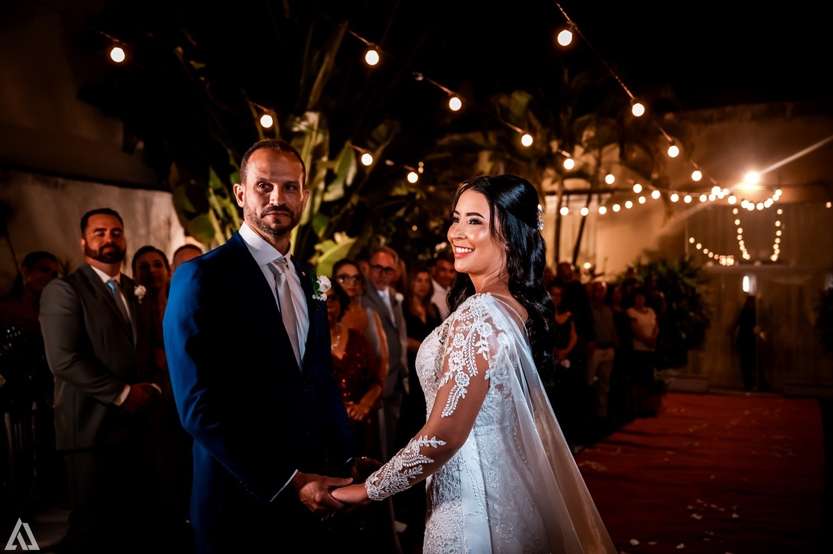 Wedding Casamento Buffet Making Off Decoração Cerimonialista Fotógrafo Vestido Noiva Noivo Camila Hoffmann Cerimonial Elimeire Assessoria de Evento Dani Vidal Vila Nova La Belle Maison Lena Buffet Casarão Penedo Diva Buffet Buquê Resende Penedo 