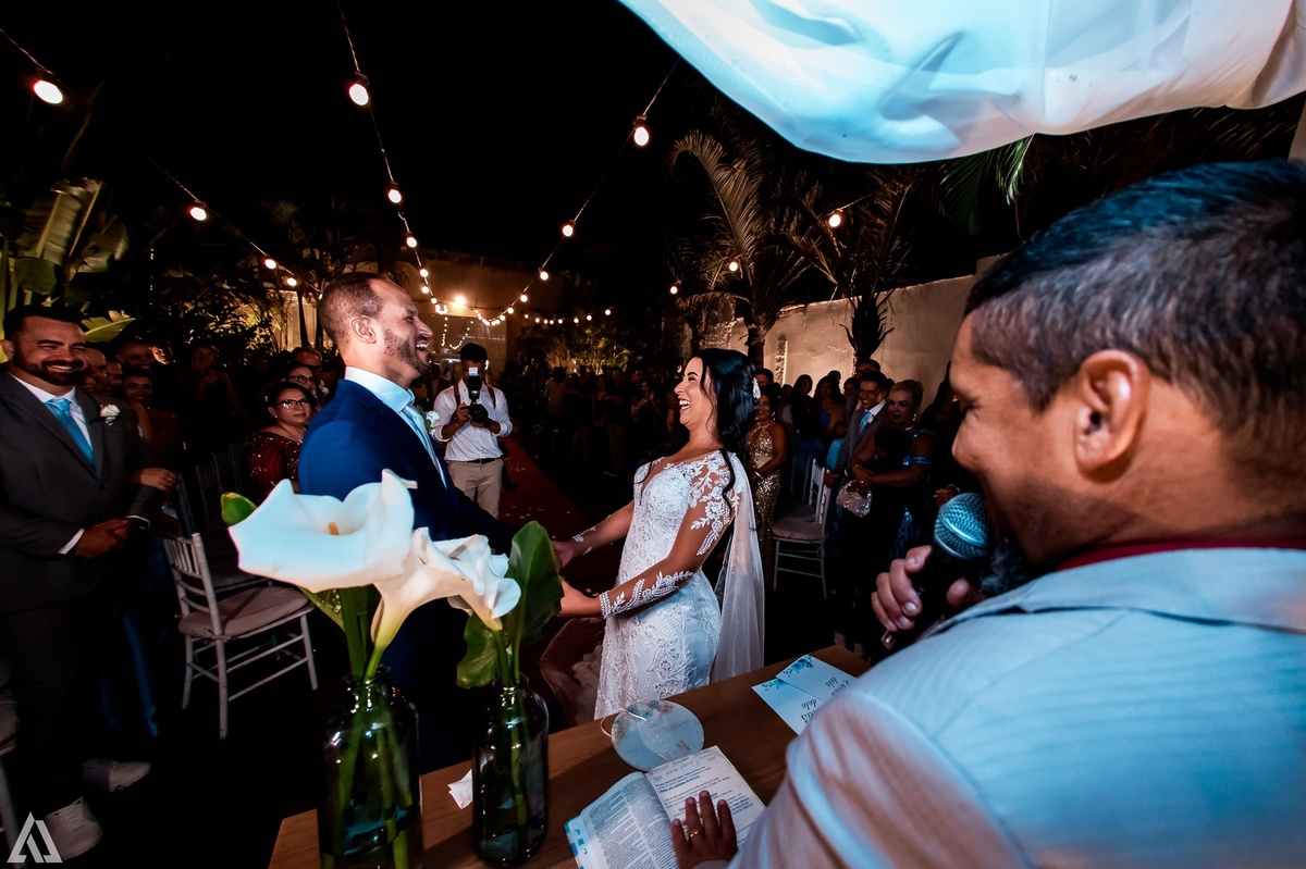 Wedding Casamento Buffet Making Off Decoração Cerimonialista Fotógrafo Vestido Noiva Noivo Camila Hoffmann Cerimonial Elimeire Assessoria de Evento Dani Vidal Vila Nova La Belle Maison Lena Buffet Casarão Penedo Diva Buffet Buquê Resende Penedo 