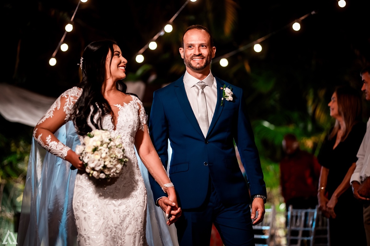 Wedding Casamento Buffet Making Off Decoração Cerimonialista Fotógrafo Vestido Noiva Noivo Camila Hoffmann Cerimonial Elimeire Assessoria de Evento Dani Vidal Vila Nova La Belle Maison Lena Buffet Casarão Penedo Diva Buffet Buquê Resende Penedo 