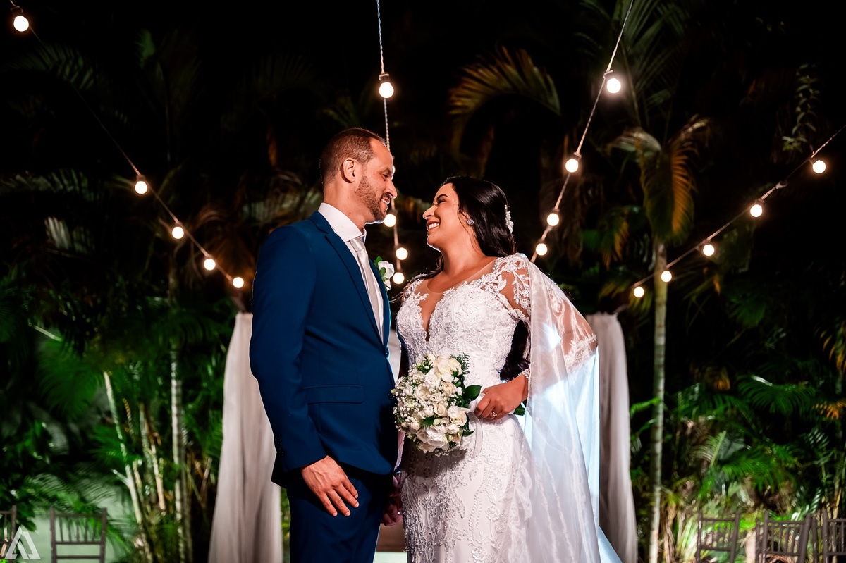 Wedding Casamento Buffet Making Off Decoração Cerimonialista Fotógrafo Vestido Noiva Noivo Camila Hoffmann Cerimonial Elimeire Assessoria de Evento Dani Vidal Vila Nova La Belle Maison Lena Buffet Casarão Penedo Diva Buffet Buquê Resende Penedo 