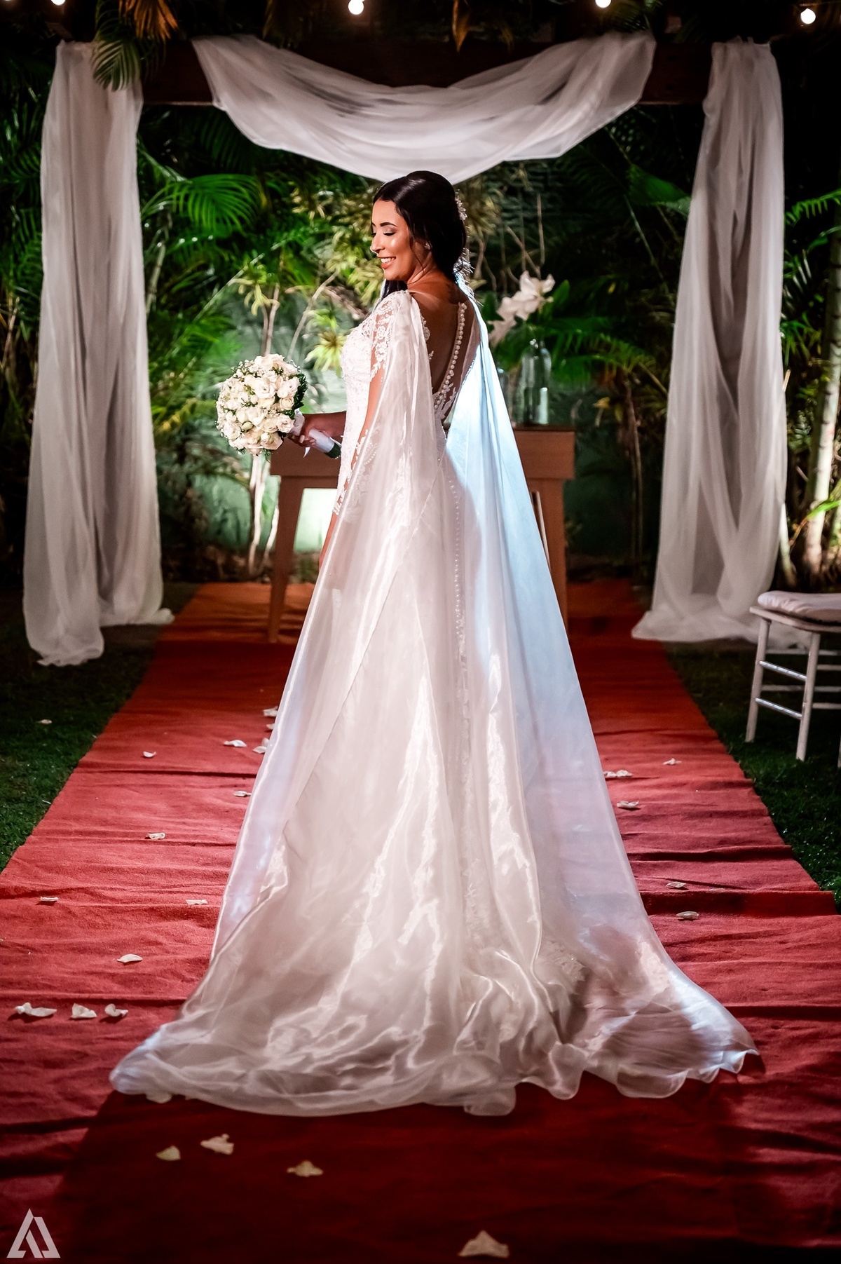 Wedding Casamento Buffet Making Off Decoração Cerimonialista Fotógrafo Vestido Noiva Noivo Camila Hoffmann Cerimonial Elimeire Assessoria de Evento Dani Vidal Vila Nova La Belle Maison Lena Buffet Casarão Penedo Diva Buffet Buquê Resende Penedo 