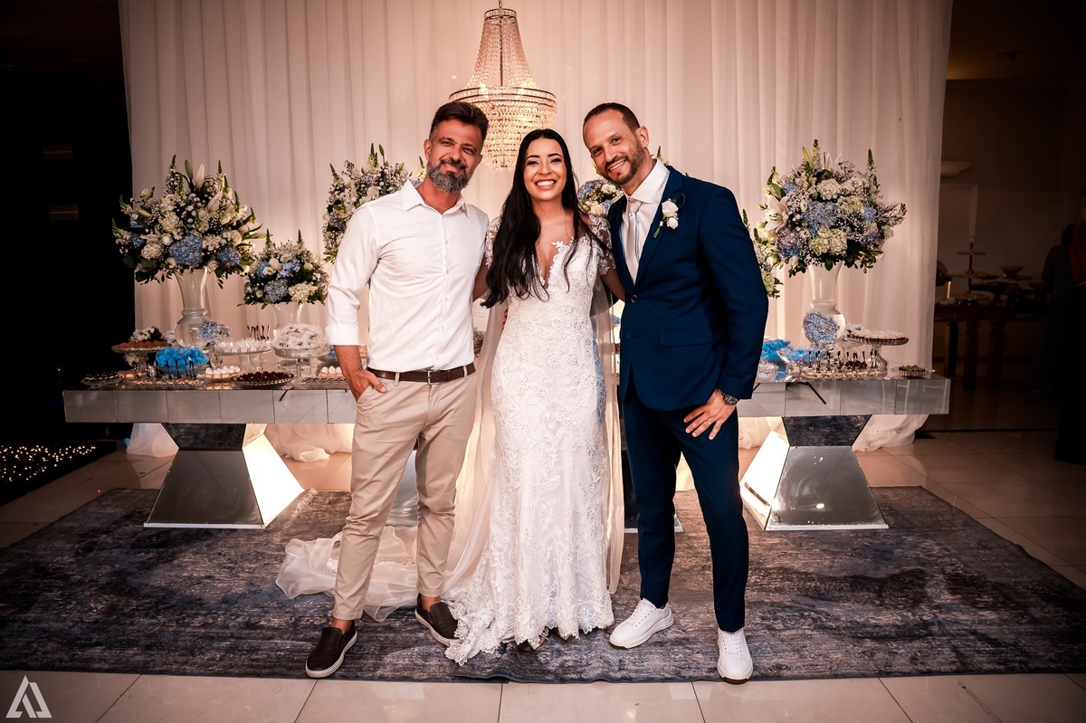 Wedding Casamento Buffet Making Off Decoração Cerimonialista Fotógrafo Vestido Noiva Noivo Camila Hoffmann Cerimonial Elimeire Assessoria de Evento Dani Vidal Vila Nova La Belle Maison Lena Buffet Casarão Penedo Diva Buffet Buquê Resende Penedo 