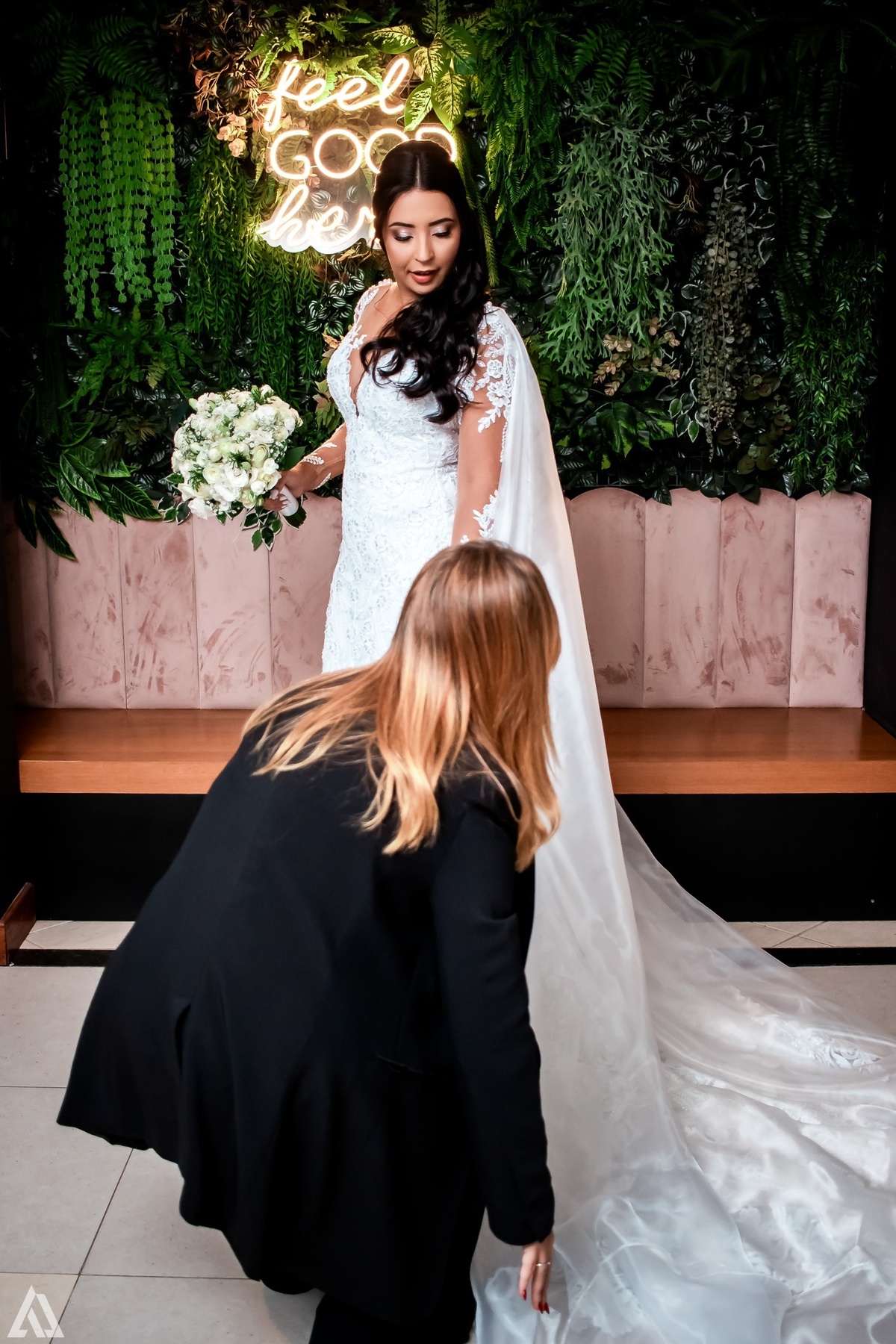 Wedding Casamento Buffet Making Off Decoração Cerimonialista Fotógrafo Vestido Noiva Noivo Camila Hoffmann Cerimonial Elimeire Assessoria de Evento Dani Vidal Vila Nova La Belle Maison Lena Buffet Casarão Penedo Diva Buffet Buquê Resende Penedo 