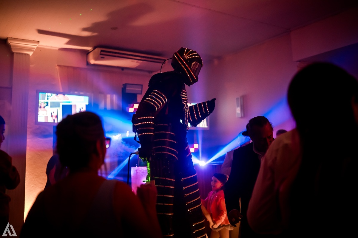 Wedding Casamento Buffet Making Off Decoração Cerimonialista Fotógrafo Vestido Noiva Noivo Camila Hoffmann Cerimonial Elimeire Assessoria de Evento Dani Vidal Vila Nova La Belle Maison Lena Buffet Casarão Penedo Diva Buffet Buquê Resende Penedo 