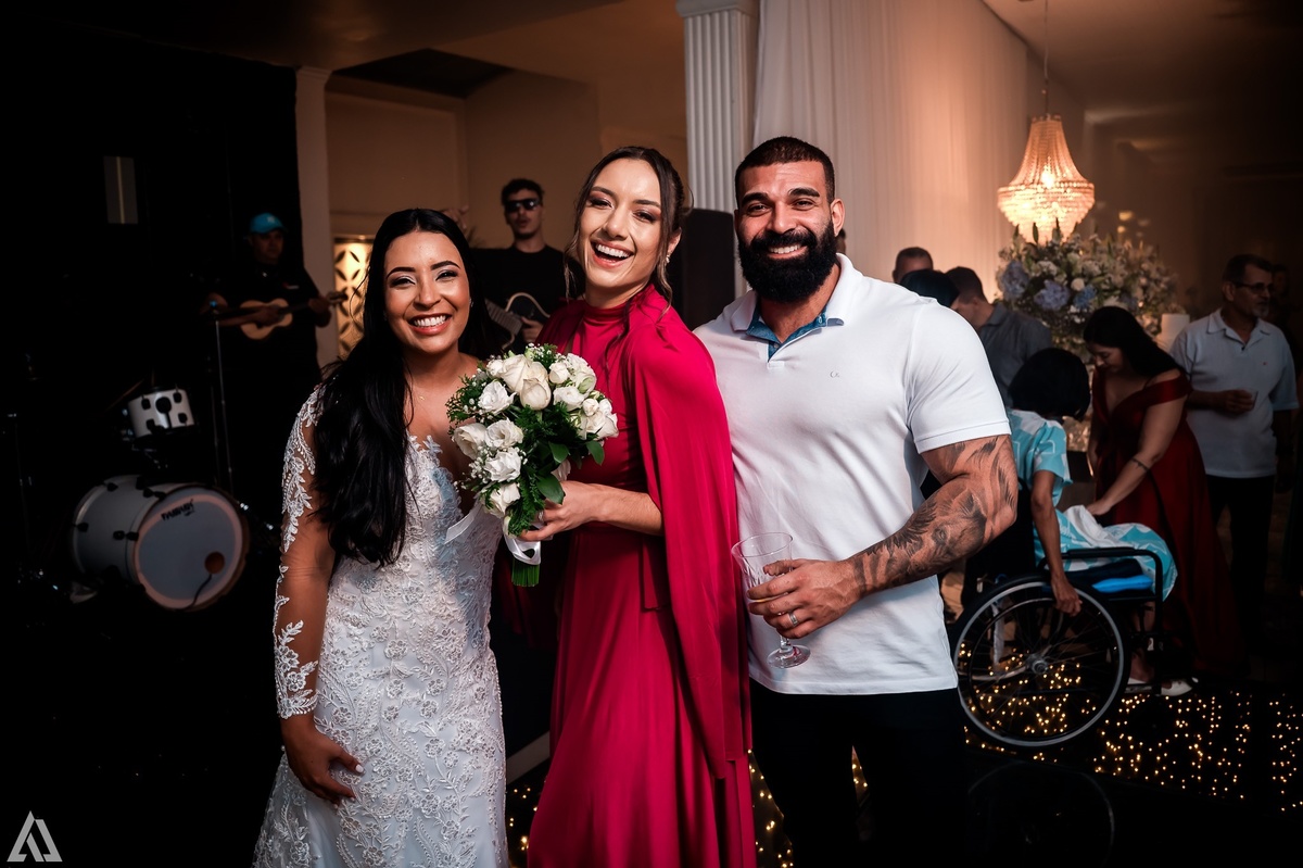 Wedding Casamento Buffet Making Off Decoração Cerimonialista Fotógrafo Vestido Noiva Noivo Camila Hoffmann Cerimonial Elimeire Assessoria de Evento Dani Vidal Vila Nova La Belle Maison Lena Buffet Casarão Penedo Diva Buffet Buquê Resende Penedo 