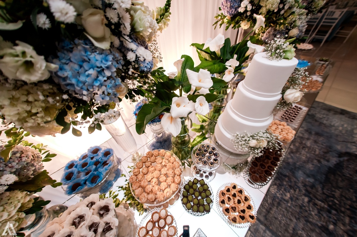 Wedding Casamento Buffet Making Off Decoração Cerimonialista Fotógrafo Vestido Noiva Noivo Camila Hoffmann Cerimonial Elimeire Assessoria de Evento Dani Vidal Vila Nova La Belle Maison Lena Buffet Casarão Penedo Diva Buffet Buquê Resende Penedo 