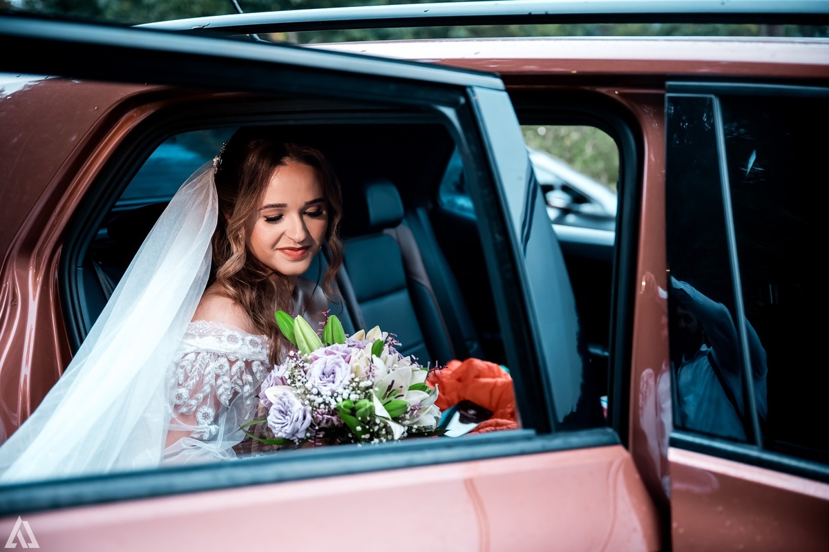 Wedding Casamento Buffet Making Off Decoração Cerimonialista Fotógrafo Vestido Noiva Noivo Camila Hoffmann Cerimonial Elimeire Assessoria de Evento Dani Vidal Vila Nova La Belle Maison Lena Buffet Casarão Penedo Diva Buffet Buquê Resende Penedo 
