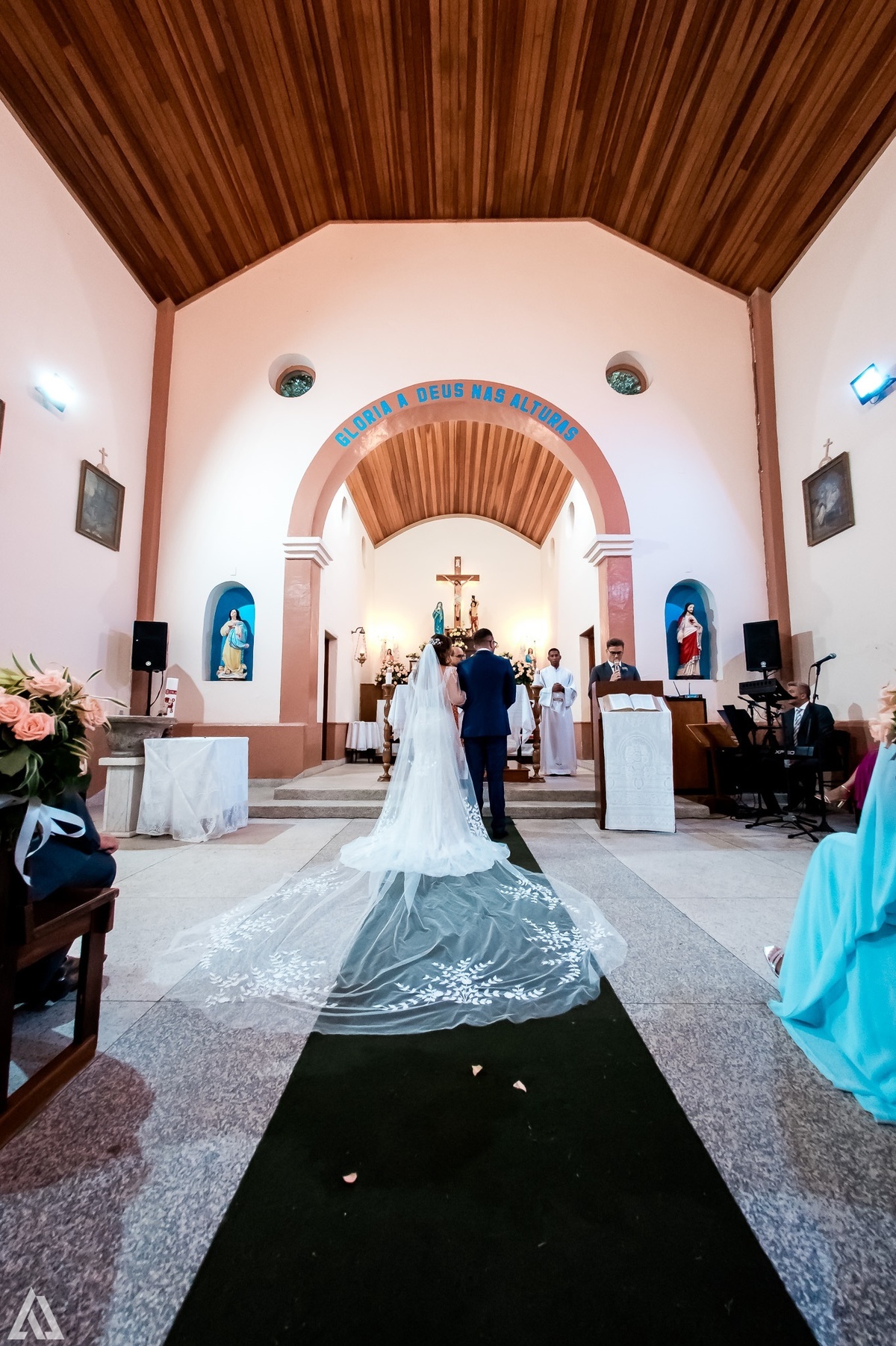 Wedding Casamento Buffet Making Off Decoração Cerimonialista Fotógrafo Vestido Noiva Noivo Camila Hoffmann Cerimonial Elimeire Assessoria de Evento Dani Vidal Vila Nova La Belle Maison Lena Buffet Casarão Penedo Diva Buffet Buquê Resende Penedo 