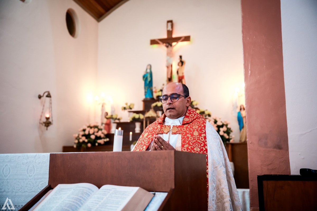 Wedding Casamento Buffet Making Off Decoração Cerimonialista Fotógrafo Vestido Noiva Noivo Camila Hoffmann Cerimonial Elimeire Assessoria de Evento Dani Vidal Vila Nova La Belle Maison Lena Buffet Casarão Penedo Diva Buffet Buquê Resende Penedo 