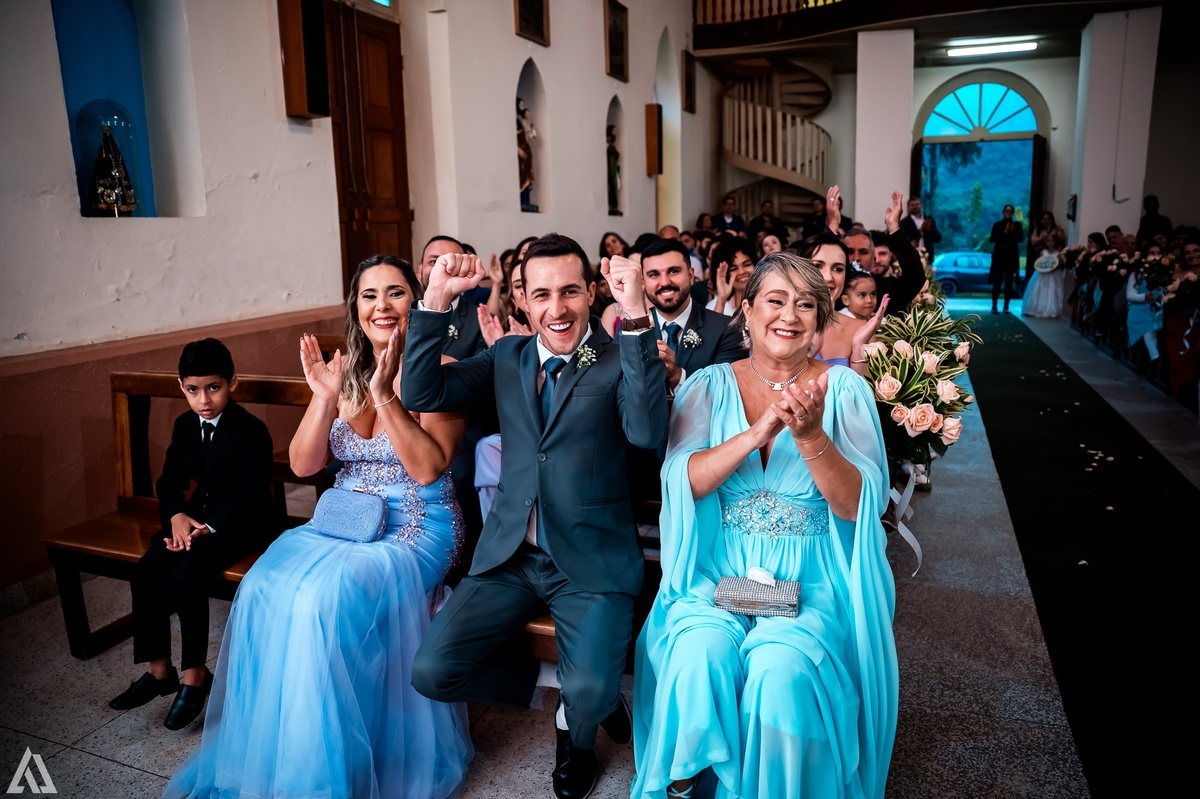 Wedding Casamento Buffet Making Off Decoração Cerimonialista Fotógrafo Vestido Noiva Noivo Camila Hoffmann Cerimonial Elimeire Assessoria de Evento Dani Vidal Vila Nova La Belle Maison Lena Buffet Casarão Penedo Diva Buffet Buquê Resende Penedo 