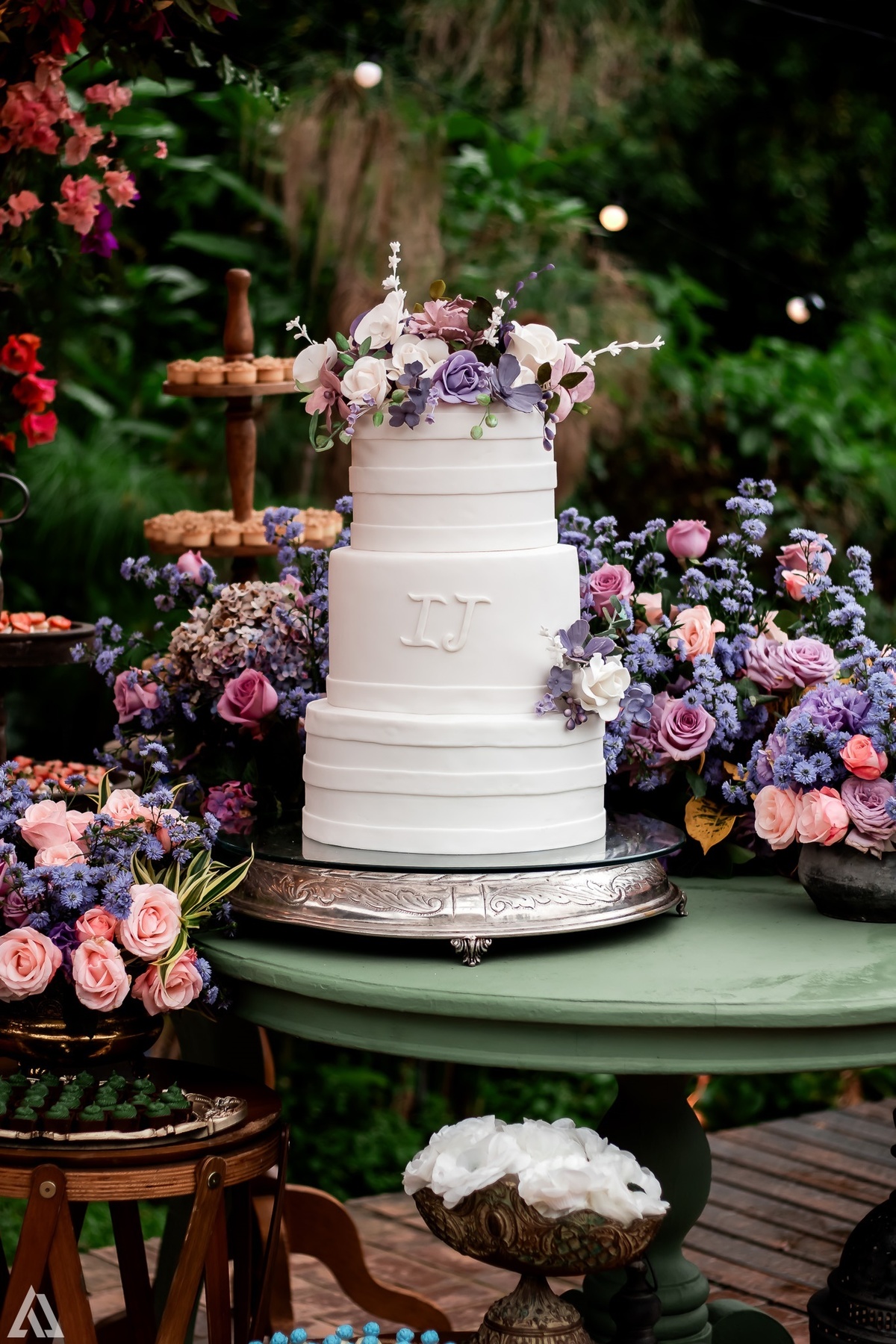 Wedding Casamento Buffet Making Off Decoração Cerimonialista Fotógrafo Vestido Noiva Noivo Camila Hoffmann Cerimonial Elimeire Assessoria de Evento Dani Vidal Vila Nova La Belle Maison Lena Buffet Casarão Penedo Diva Buffet Buquê Resende Penedo 