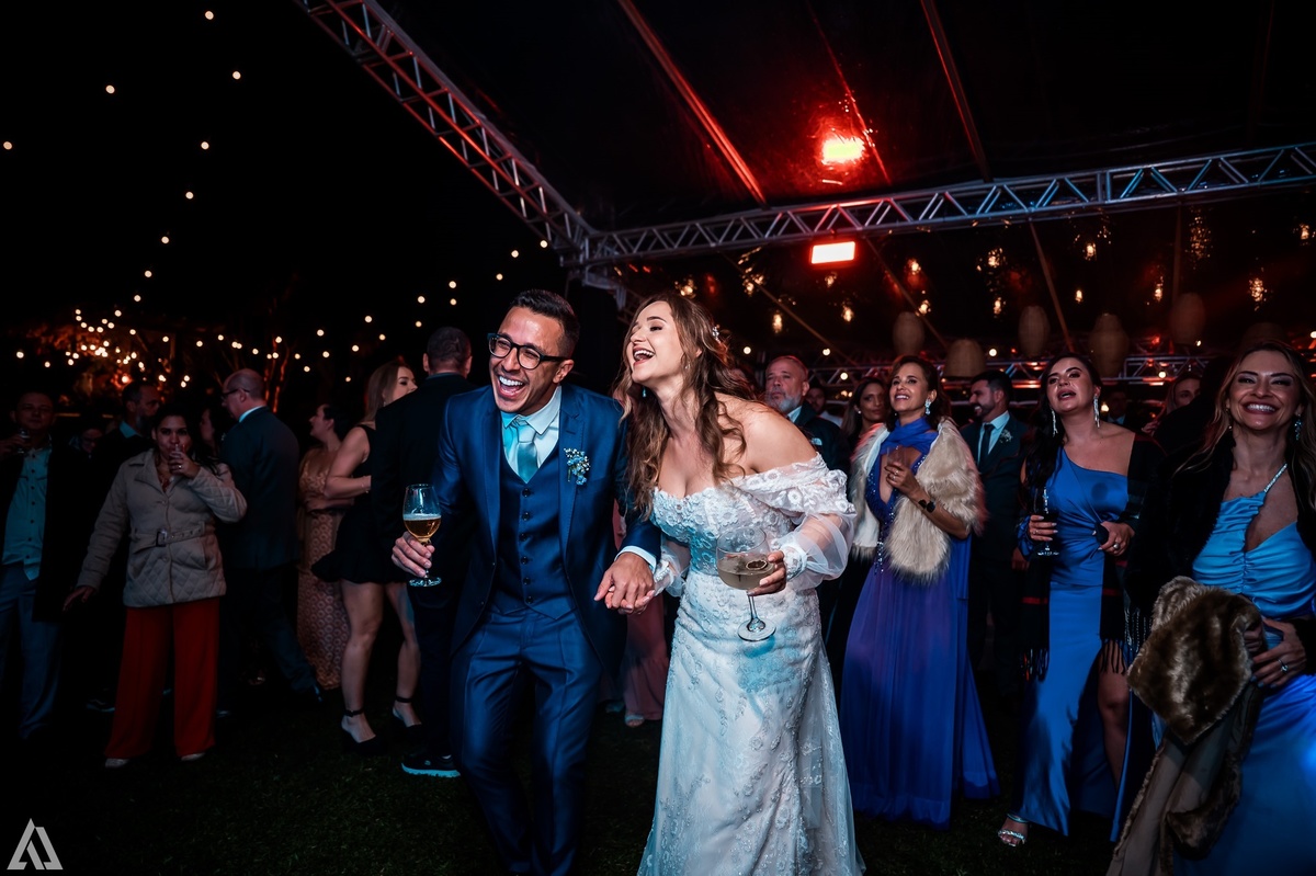 Wedding Casamento Buffet Making Off Decoração Cerimonialista Fotógrafo Vestido Noiva Noivo Camila Hoffmann Cerimonial Elimeire Assessoria de Evento Dani Vidal Vila Nova La Belle Maison Lena Buffet Casarão Penedo Diva Buffet Buquê Resende Penedo 