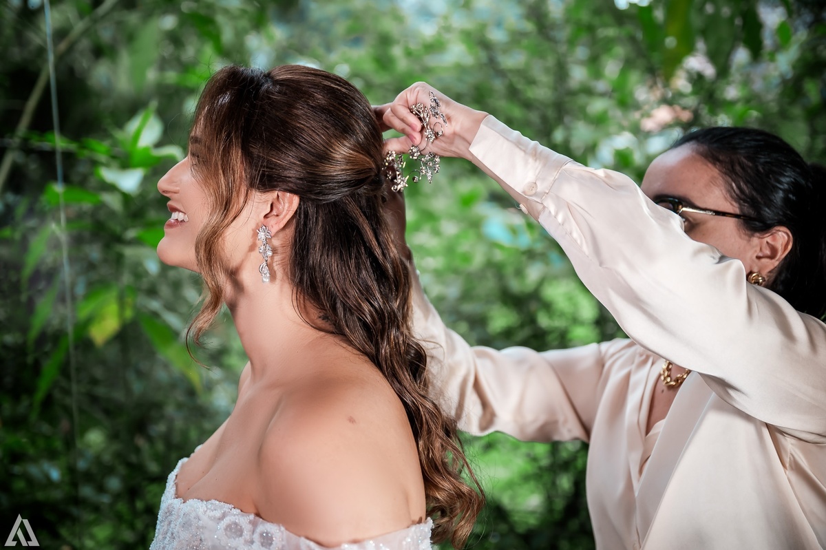 Wedding Casamento Buffet Making Off Decoração Cerimonialista Fotógrafo Vestido Noiva Noivo Camila Hoffmann Cerimonial Elimeire Assessoria de Evento Dani Vidal Vila Nova La Belle Maison Lena Buffet Casarão Penedo Diva Buffet Buquê Resende Penedo 