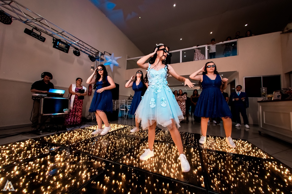 Ensaio Festa Book Teen Debutante 15 Anos Alex Jardim Fotografia Fotógrafo Makink Off Resende Itatiaia Penedo Porto Real Quatis Barra Mansa Volta Redonda Lena Buffet La Belle Maison Estela Dani Vidal Elimeire Laurino Camila Hoffmann Cerimonial Maquiadora