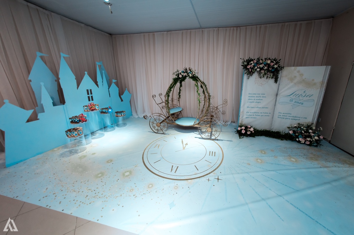 Ensaio Festa Book Teen Debutante 15 Anos Alex Jardim Fotografia Fotógrafo Makink Off Resende Itatiaia Penedo Porto Real Quatis Barra Mansa Volta Redonda Lena Buffet La Belle Maison Estela Dani Vidal Elimeire Laurino Camila Hoffmann Cerimonial Maquiadora