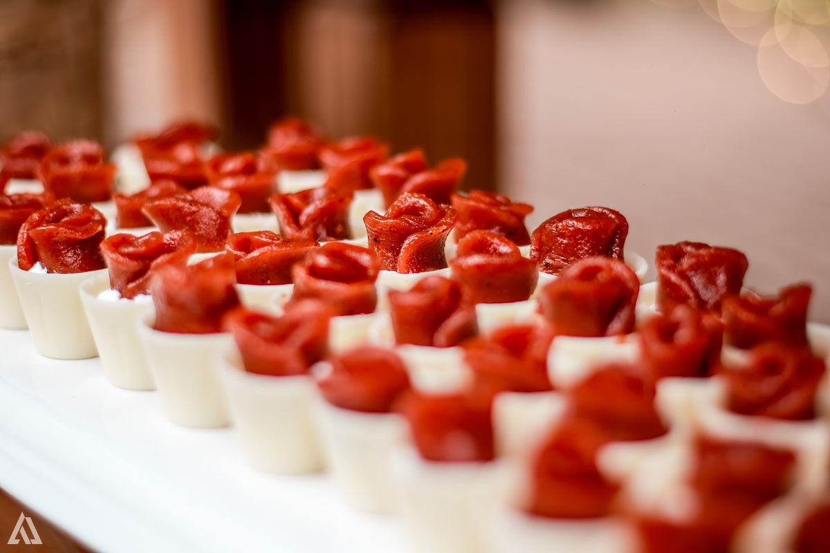 Wedding Casamento Buffet Making Off Decoração Cerimonialista Fotógrafo Vestido Noiva Noivo Camila Hoffmann Alicia Dani Vidal Vila Nova La Belle Maison Lena Buffet Diva Buffet Buquê Resende Penedo LGBT Casamento Homo afetivo Gay Lésbica