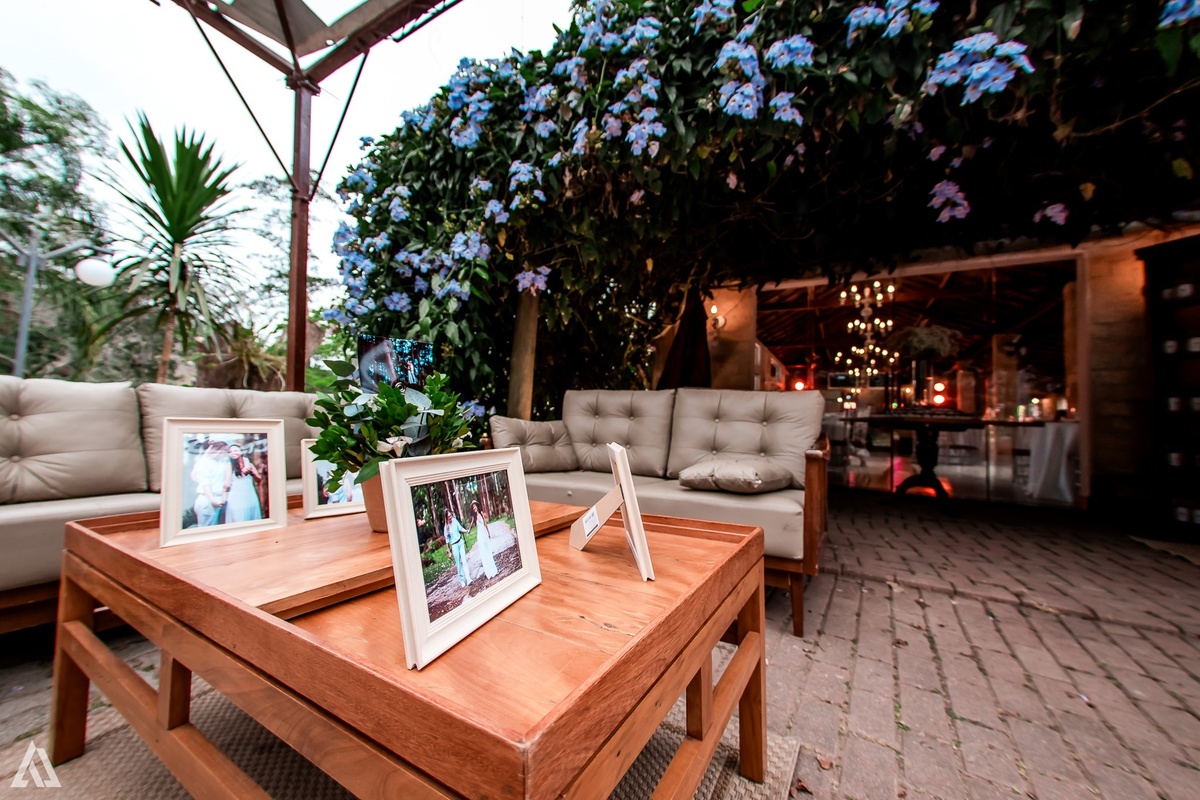 Wedding Casamento Buffet Making Off Decoração Cerimonialista Fotógrafo Vestido Noiva Noivo Camila Hoffmann Alicia Dani Vidal Vila Nova La Belle Maison Lena Buffet Diva Buffet Buquê Resende Penedo LGBT Casamento Homo afetivo Gay Lésbica