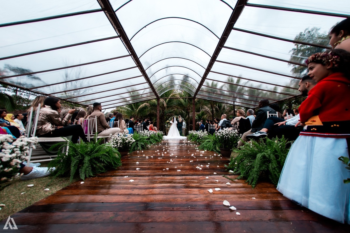 Wedding Casamento Buffet Making Off Decoração Cerimonialista Fotógrafo Vestido Noiva Noivo Camila Hoffmann Alicia Dani Vidal Vila Nova La Belle Maison Lena Buffet Diva Buffet Buquê Resende Penedo LGBT Casamento Homo afetivo Gay Lésbica