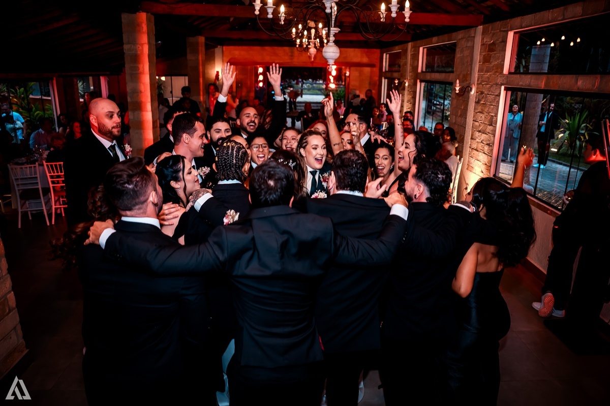 Wedding Casamento Buffet Making Off Decoração Cerimonialista Fotógrafo Vestido Noiva Noivo Camila Hoffmann Alicia Dani Vidal Vila Nova La Belle Maison Lena Buffet Diva Buffet Buquê Resende Penedo LGBT Casamento Homo afetivo Gay Lésbica