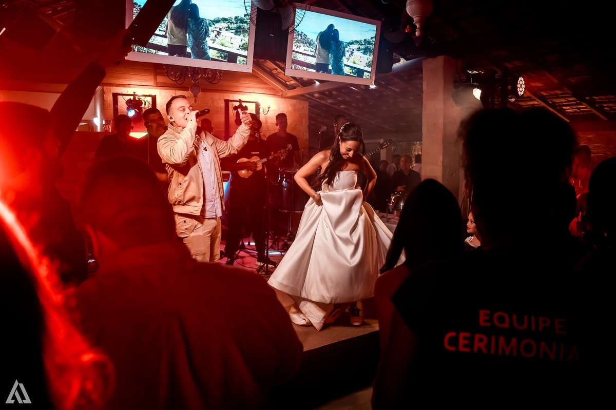 Wedding Casamento Buffet Making Off Decoração Cerimonialista Fotógrafo Vestido Noiva Noivo Camila Hoffmann Alicia Dani Vidal Vila Nova La Belle Maison Lena Buffet Diva Buffet Buquê Resende Penedo LGBT Casamento Homo afetivo Gay Lésbica