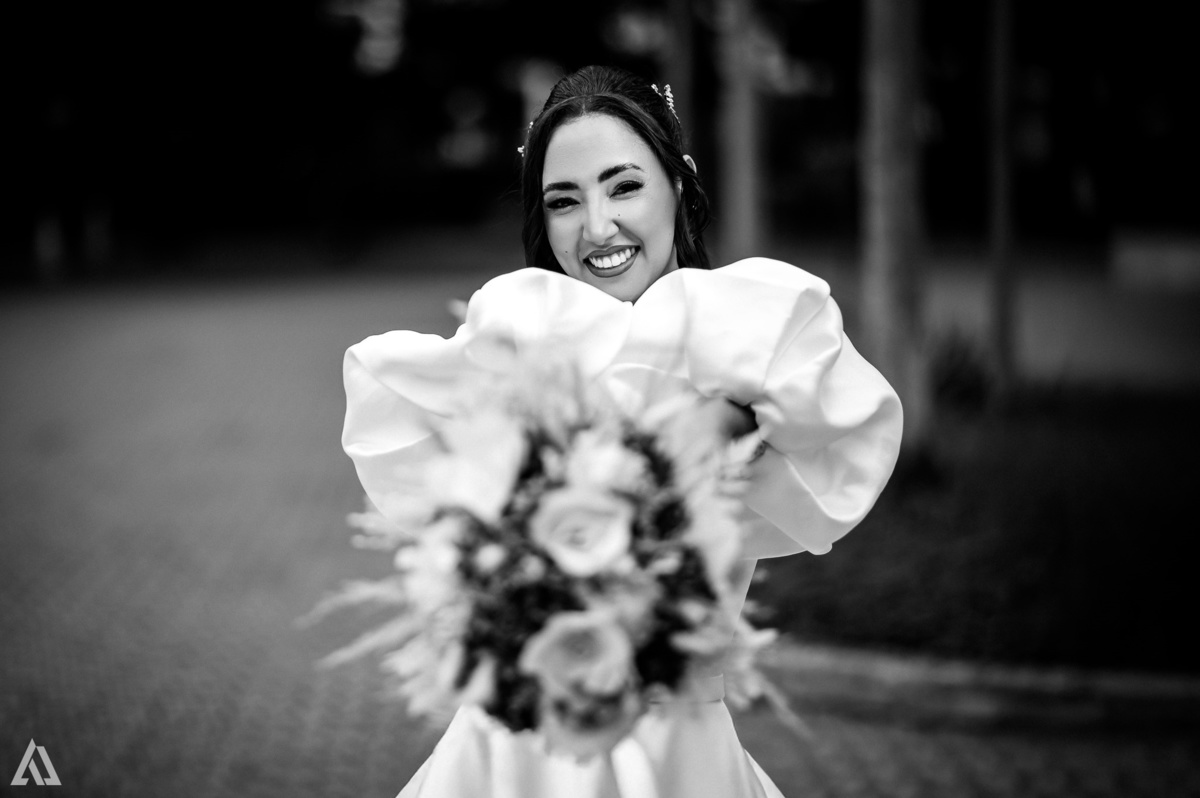 Wedding Casamento Buffet Making Off Decoração Cerimonialista Fotógrafo Vestido Noiva Noivo Camila Hoffmann Alicia Dani Vidal Vila Nova La Belle Maison Lena Buffet Diva Buffet Buquê Resende Penedo LGBT Casamento Homo afetivo Gay Lésbica