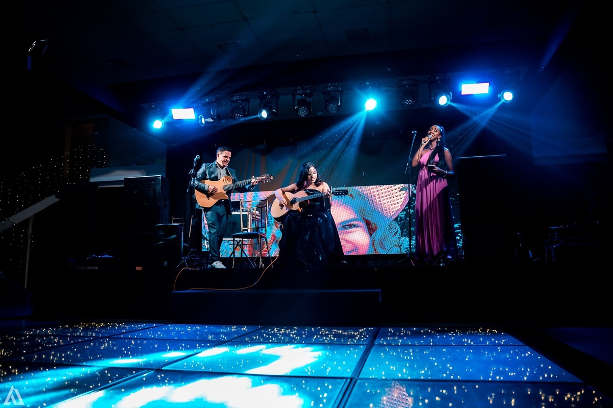 Ensaio Festa Book Teen Debutante 15 Anos Alex Jardim Fotografia Fotógrafo Makink Off Resende Itatiaia Penedo Porto Real Quatis Barra Mansa Volta Redonda Lena Buffet La Belle Maison Estela Dani Vidal Alicia Oliveira Camila Hoffmann Cerimonial Maquiadora