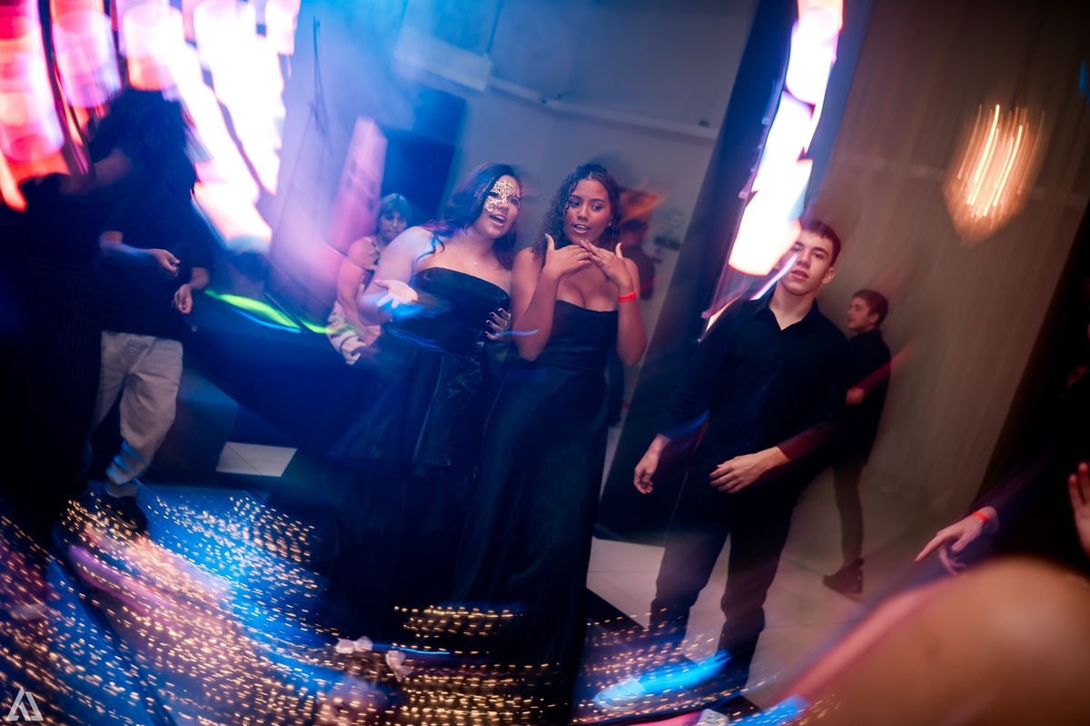 Ensaio Festa Book Teen Debutante 15 Anos Alex Jardim Fotografia Fotógrafo Makink Off Resende Itatiaia Penedo Porto Real Quatis Barra Mansa Volta Redonda Lena Buffet La Belle Maison Estela Dani Vidal Alicia Oliveira Camila Hoffmann Cerimonial Maquiadora