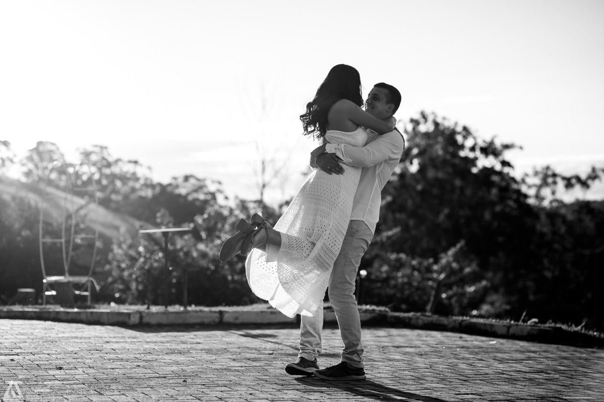 Wedding Casamento Buffet Making Off  Cerimonialista Fotógrafo Vestido Foto Noiva Camila Hoffmann Cerimonial Elimeire Dani Vidal La Belle Maison Lena Buffet Casarão Penedo Diva Buffet Buquê Resende Penedo Itatiaia 