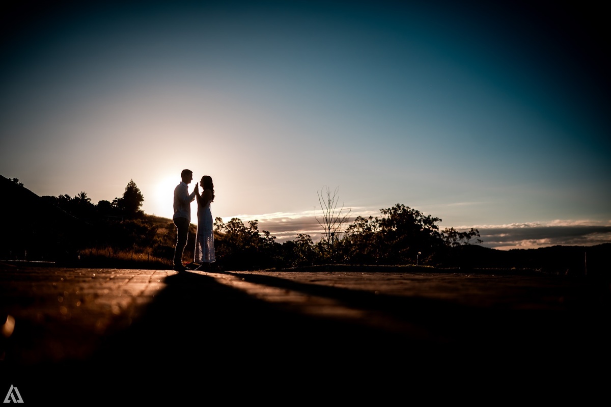 Wedding Casamento Buffet Making Off  Cerimonialista Fotógrafo Vestido Foto Noiva Camila Hoffmann Cerimonial Elimeire Dani Vidal La Belle Maison Lena Buffet Casarão Penedo Diva Buffet Buquê Resende Penedo Itatiaia 