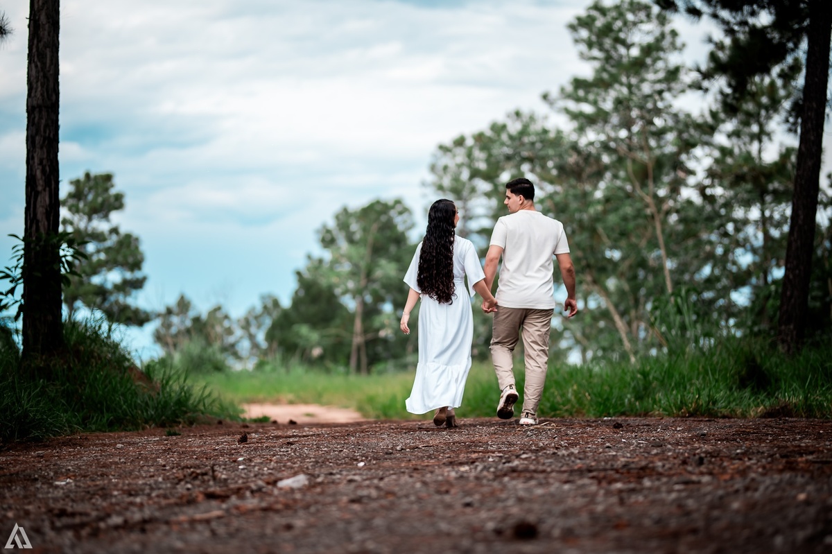 Wedding Casamento Buffet Making Off  Cerimonialista Fotógrafo Vestido Foto Noiva Camila Hoffmann Cerimonial Elimeire Dani Vidal La Belle Maison Lena Buffet Casarão Penedo Diva Buffet Buquê Resende Penedo Itatiaia 