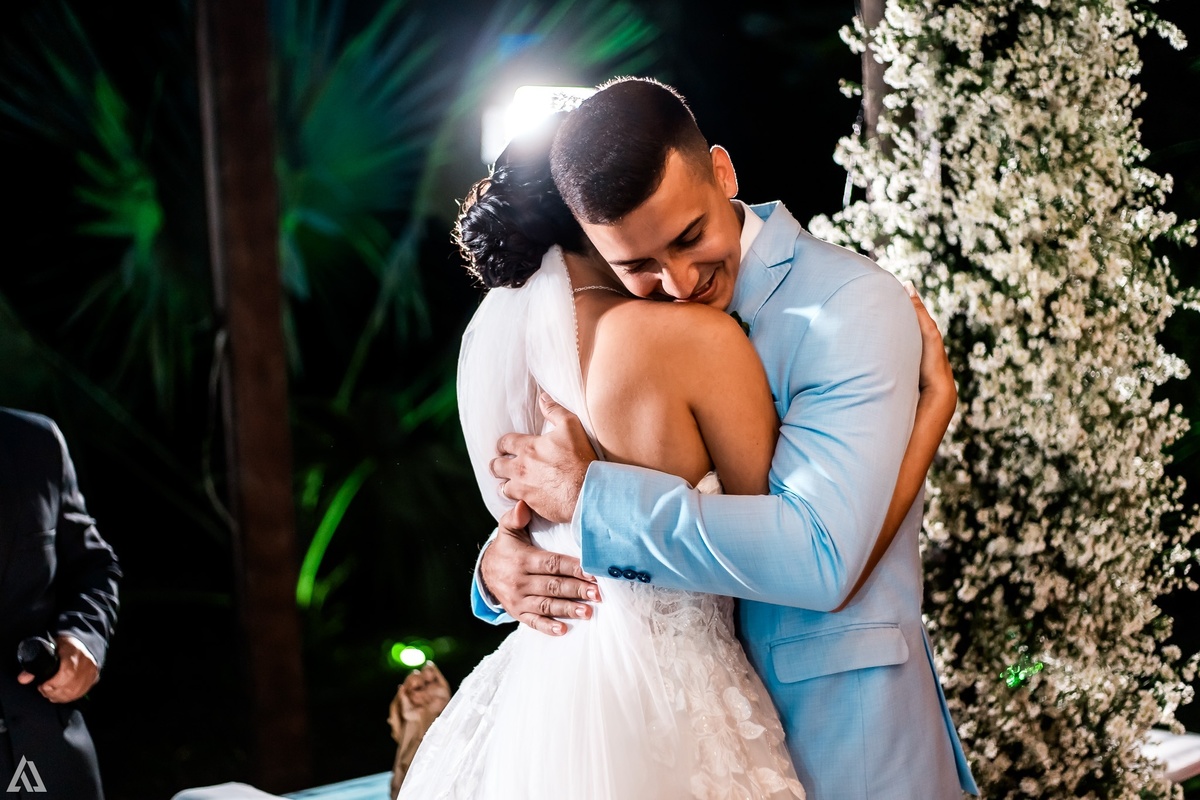 Wedding Casamento Buffet Making Off Decoração Cerimonialista Fotógrafo Vestido Noiva Noivo Camila Hoffmann Cerimonial Elimeire Assessoria de Evento Dani Vidal Vila Nova La Belle Maison Lena Buffet Casarão Penedo Diva Buffet Buquê Resende Penedo 