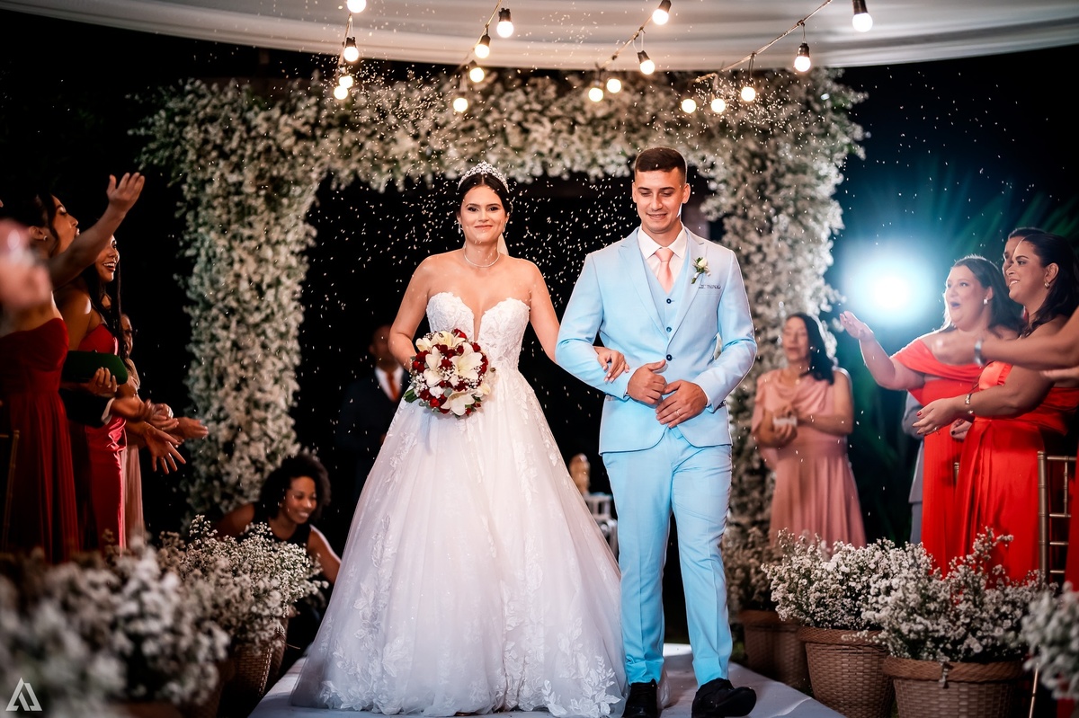 Wedding Casamento Buffet Making Off Decoração Cerimonialista Fotógrafo Vestido Noiva Noivo Camila Hoffmann Cerimonial Elimeire Assessoria de Evento Dani Vidal Vila Nova La Belle Maison Lena Buffet Casarão Penedo Diva Buffet Buquê Resende Penedo 