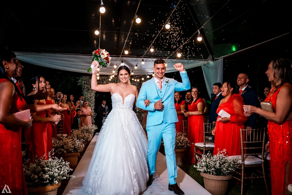 Wedding Casamento Buffet Making Off Decoração Cerimonialista Fotógrafo Vestido Noiva Noivo Camila Hoffmann Cerimonial Elimeire Assessoria de Evento Dani Vidal Vila Nova La Belle Maison Lena Buffet Casarão Penedo Diva Buffet Buquê Resende Penedo 