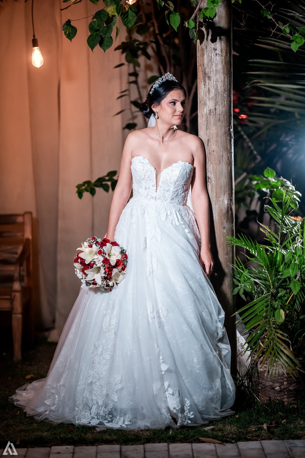 Wedding Casamento Buffet Making Off Decoração Cerimonialista Fotógrafo Vestido Noiva Noivo Camila Hoffmann Cerimonial Elimeire Assessoria de Evento Dani Vidal Vila Nova La Belle Maison Lena Buffet Casarão Penedo Diva Buffet Buquê Resende Penedo 