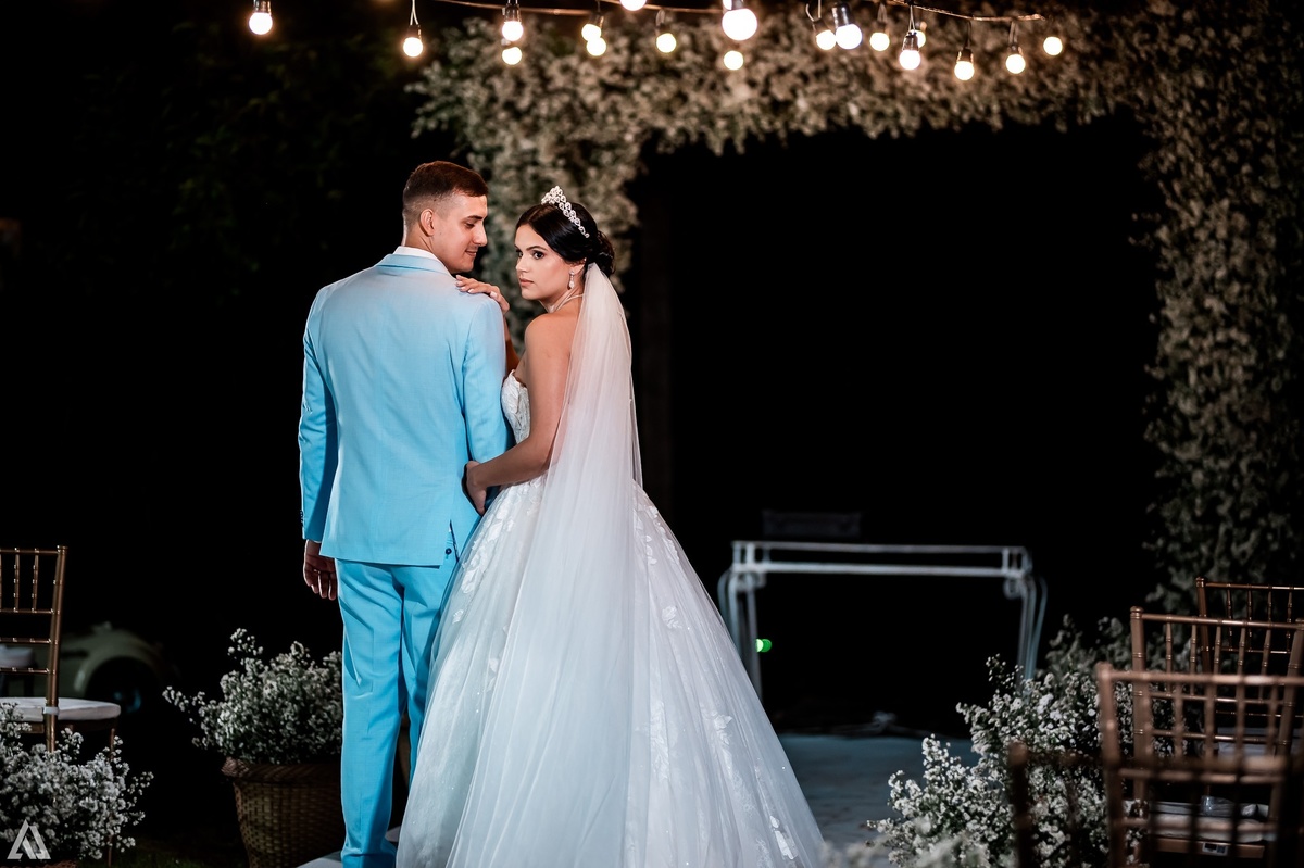 Wedding Casamento Buffet Making Off Decoração Cerimonialista Fotógrafo Vestido Noiva Noivo Camila Hoffmann Cerimonial Elimeire Assessoria de Evento Dani Vidal Vila Nova La Belle Maison Lena Buffet Casarão Penedo Diva Buffet Buquê Resende Penedo 