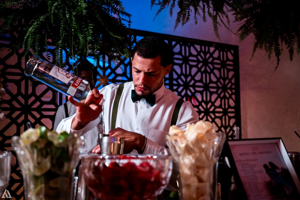 Wedding Casamento Buffet Making Off Decoração Cerimonialista Fotógrafo Vestido Noiva Noivo Camila Hoffmann Cerimonial Elimeire Assessoria de Evento Dani Vidal Vila Nova La Belle Maison Lena Buffet Casarão Penedo Diva Buffet Buquê Resende Penedo 