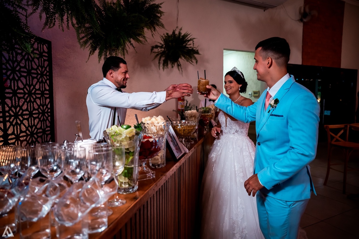 Wedding Casamento Buffet Making Off Decoração Cerimonialista Fotógrafo Vestido Noiva Noivo Camila Hoffmann Cerimonial Elimeire Assessoria de Evento Dani Vidal Vila Nova La Belle Maison Lena Buffet Casarão Penedo Diva Buffet Buquê Resende Penedo 