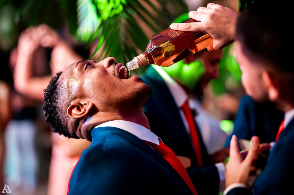 Wedding Casamento Buffet Making Off Decoração Cerimonialista Fotógrafo Vestido Noiva Noivo Camila Hoffmann Cerimonial Elimeire Assessoria de Evento Dani Vidal Vila Nova La Belle Maison Lena Buffet Casarão Penedo Diva Buffet Buquê Resende Penedo 