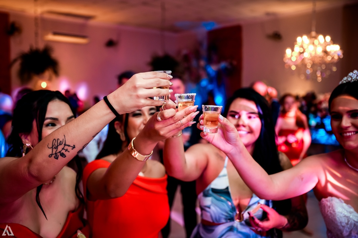 Wedding Casamento Buffet Making Off Decoração Cerimonialista Fotógrafo Vestido Noiva Noivo Camila Hoffmann Cerimonial Elimeire Assessoria de Evento Dani Vidal Vila Nova La Belle Maison Lena Buffet Casarão Penedo Diva Buffet Buquê Resende Penedo 