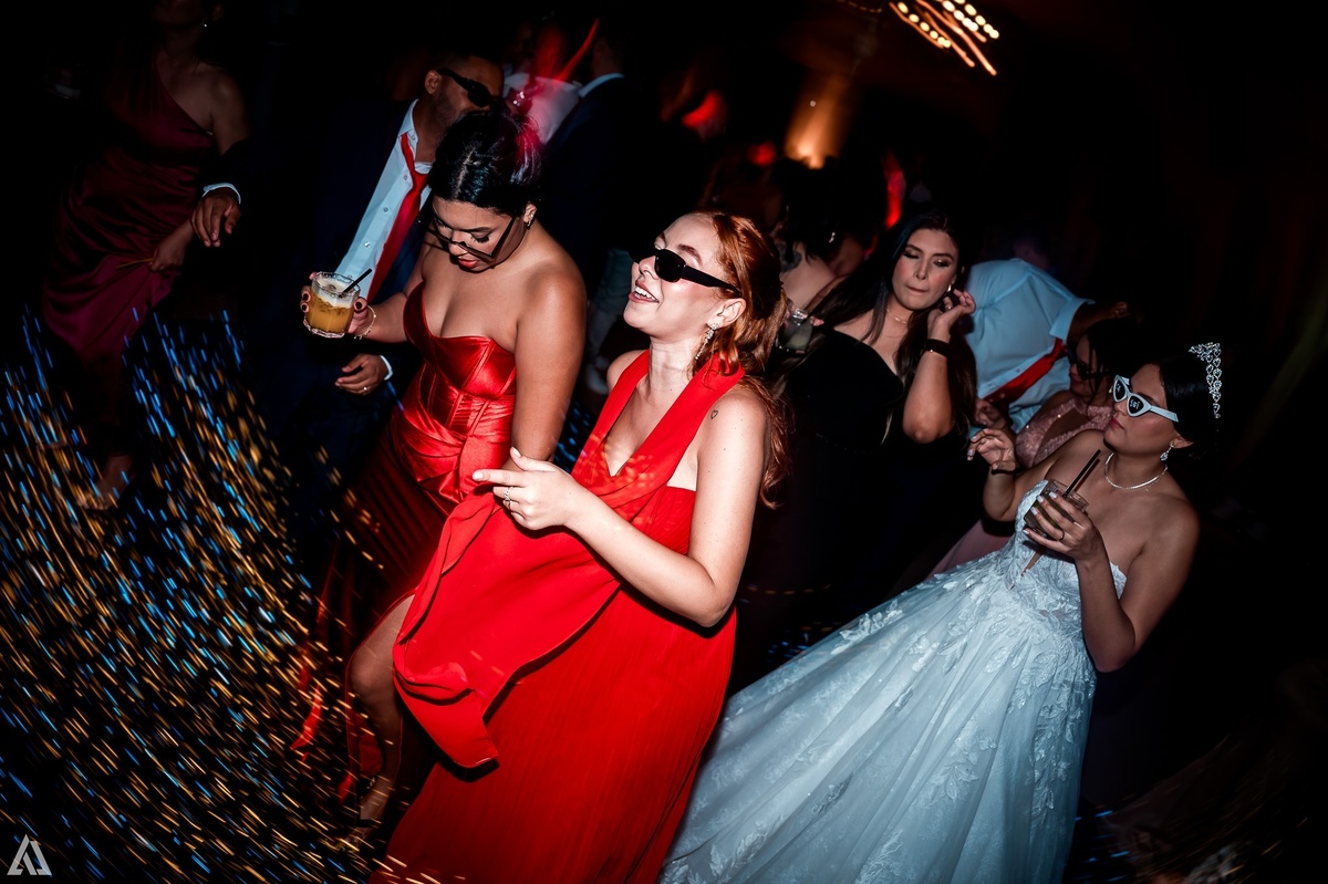 Wedding Casamento Buffet Making Off Decoração Cerimonialista Fotógrafo Vestido Noiva Noivo Camila Hoffmann Cerimonial Elimeire Assessoria de Evento Dani Vidal Vila Nova La Belle Maison Lena Buffet Casarão Penedo Diva Buffet Buquê Resende Penedo 