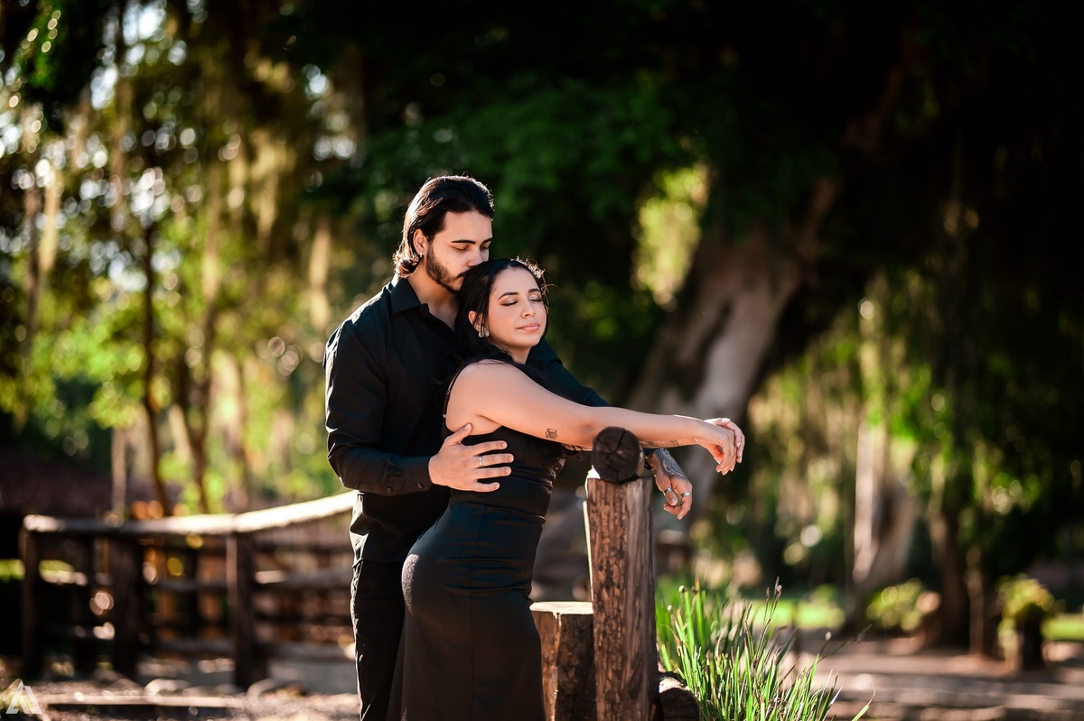 Wedding Casamento Buffet Making Off  Cerimonialista Fotógrafo Vestido Foto Noiva Camila Hoffmann Cerimonial Elimeire Dani Vidal La Belle Maison Lena Buffet Casarão Penedo Diva Buffet Buquê Resende Penedo Itatiaia 