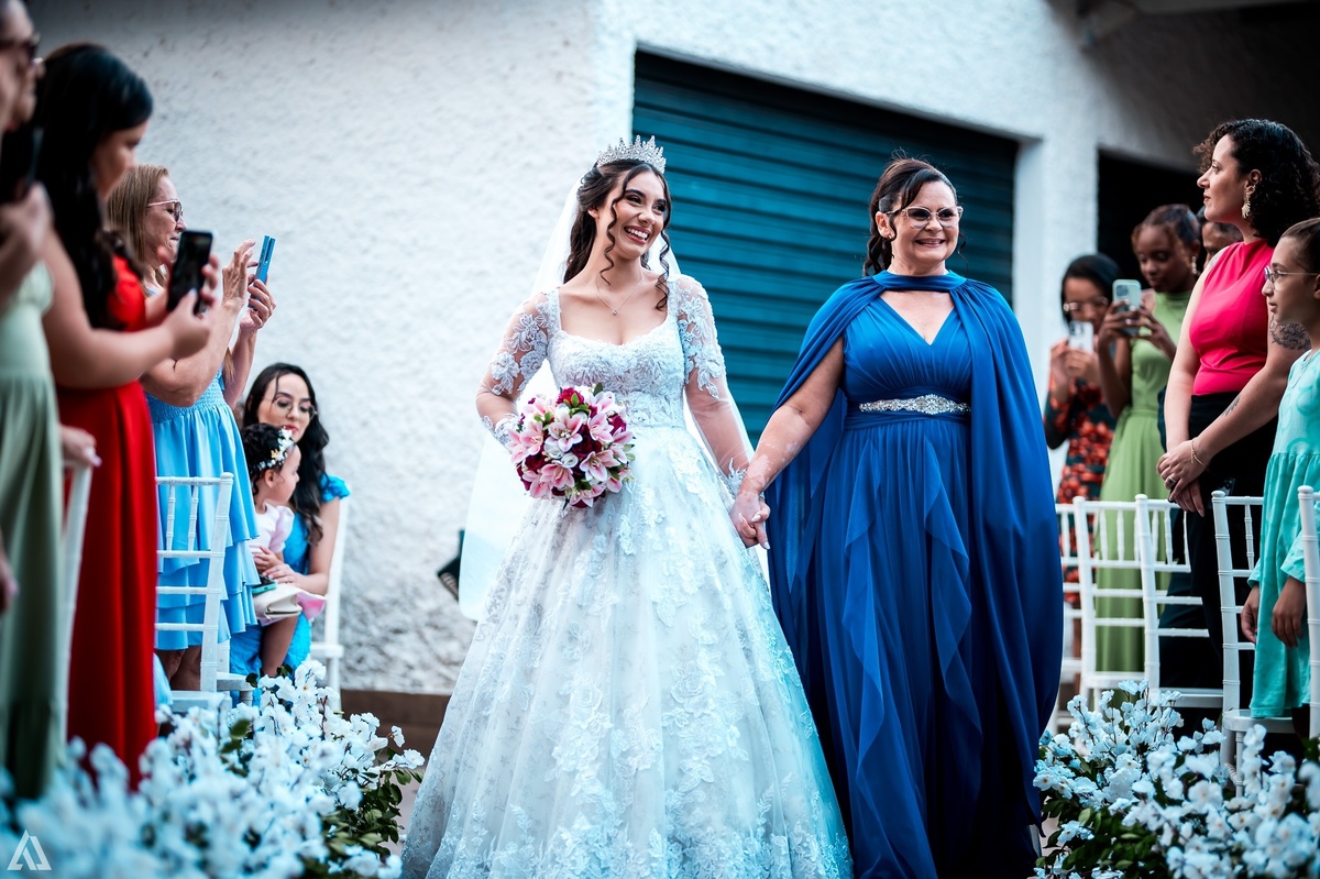 Wedding Casamento Buffet Making Off Decoração Cerimonialista Fotógrafo Vestido Noiva Noivo Camila Hoffmann Cerimonial Elimeire Assessoria de Evento Dani Vidal Vila Nova La Belle Maison Lena Buffet Casarão Penedo Diva Buffet Buquê Resende Penedo 