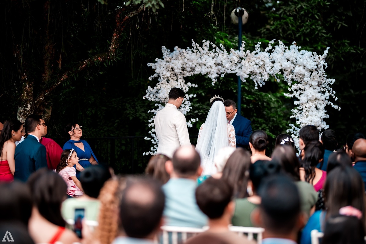 Wedding Casamento Buffet Making Off Decoração Cerimonialista Fotógrafo Vestido Noiva Noivo Camila Hoffmann Cerimonial Elimeire Assessoria de Evento Dani Vidal Vila Nova La Belle Maison Lena Buffet Casarão Penedo Diva Buffet Buquê Resende Penedo 